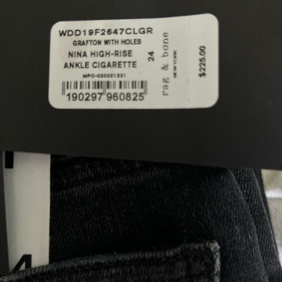 NWT $225 rag & bone | Nina | High Rise Cigarette | Button-fly Jeans in Grafton - Picture 13 of 16